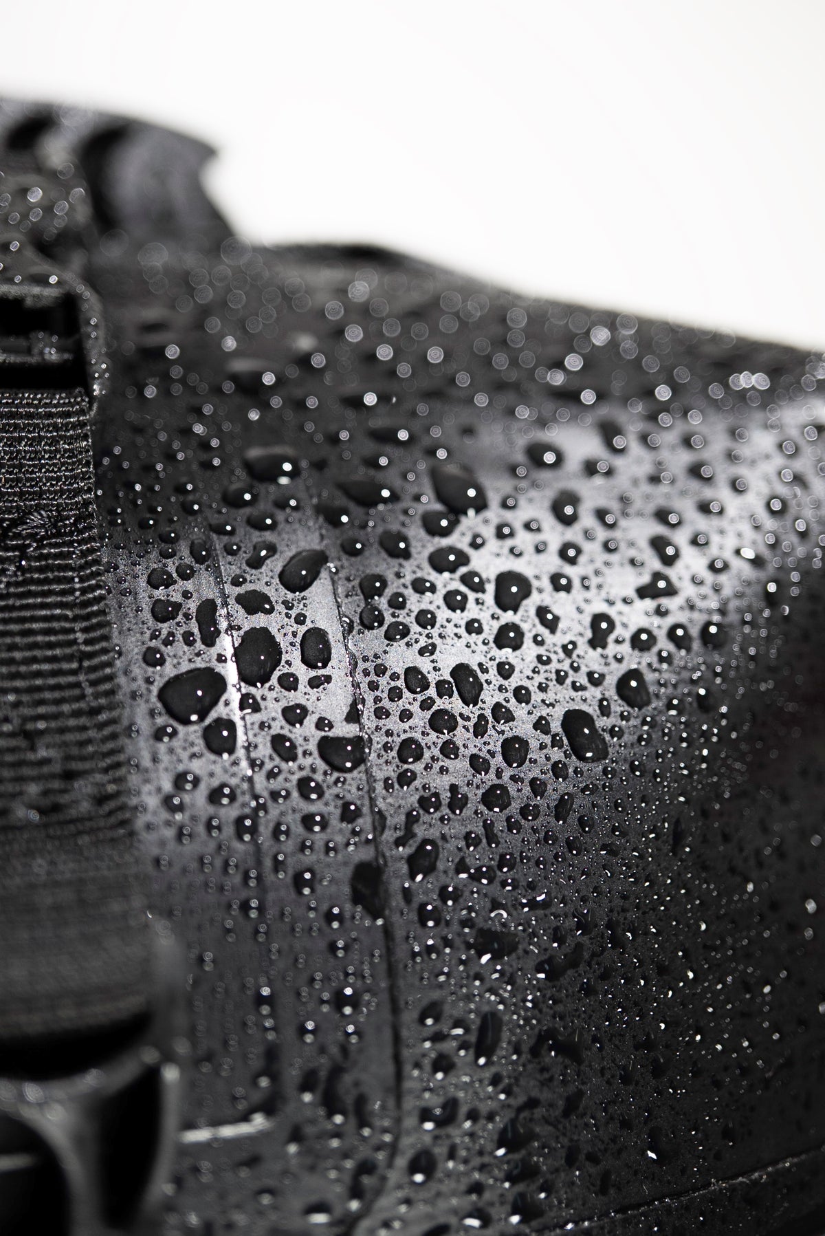 SAC À DOS ÉTANCHE KAMELEON™ — BIENTÔT DISPONIBLE